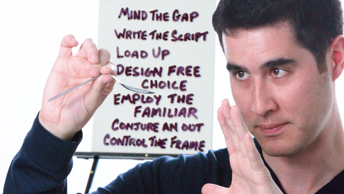 Magician Breaks Down How Illusions Work / ADDED EFFECT : Occam’s Razor