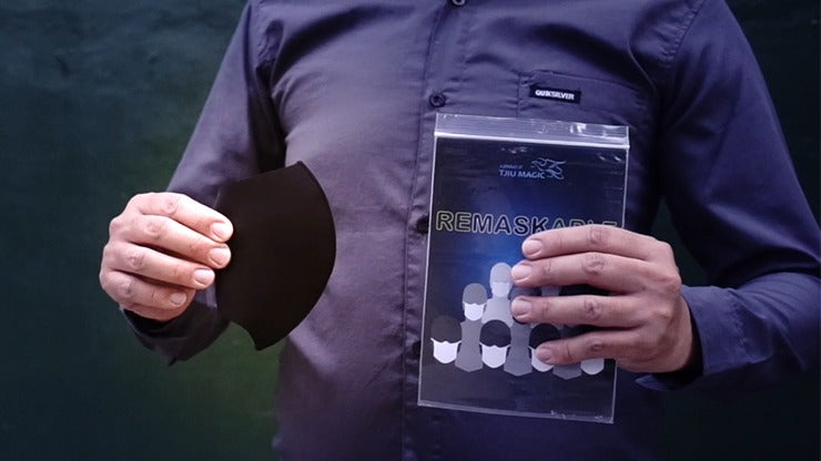 ReMASKable, Gold by Agus Tjiu & Adrian Martinus