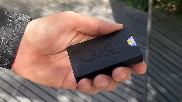 Tumi Magic presents Twister Flavor 2.0, Chiclets by Erick White