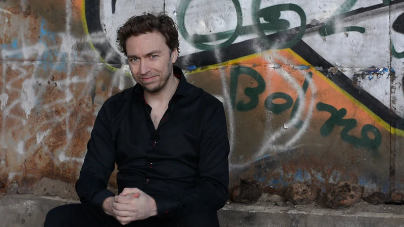 Change by Peter Eggink Card 2 Money