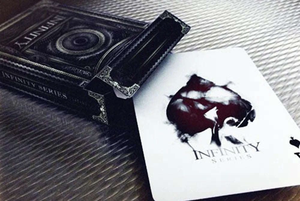 ELLUSIONIST INFINITY PLAYING CARDS (SINGLE DECK ONLY)