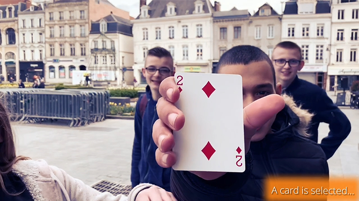 SPLIT-CARD (Red) by Mickael Chatelain - Trick